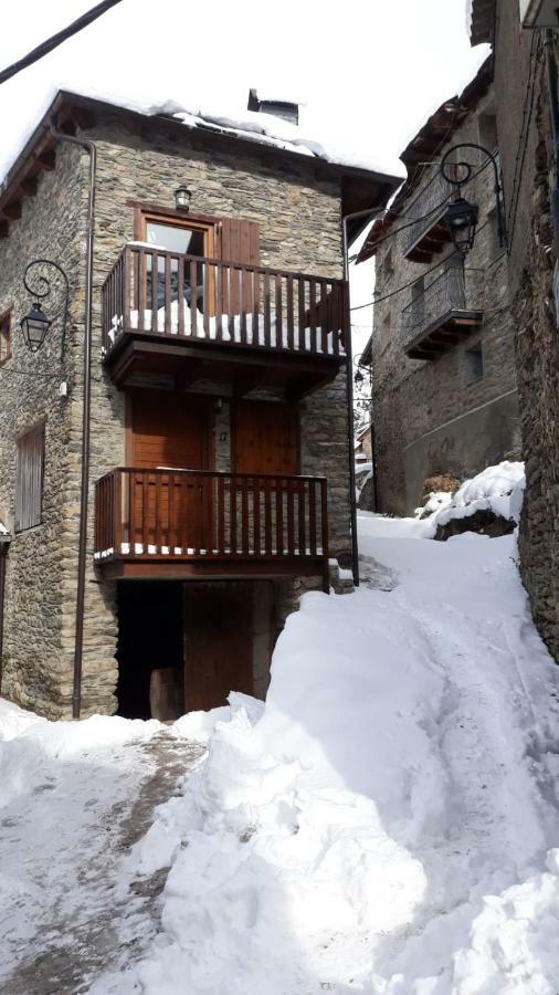 Casa Garrabet Apartment Durro Bagian luar foto