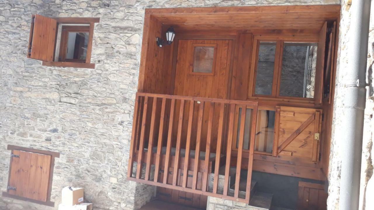 Casa Garrabet Apartment Durro Bagian luar foto